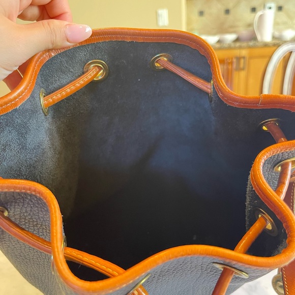 VINTAGE Dooney & Bourke Drawstring Bucket Bag - Picture 10 of 12